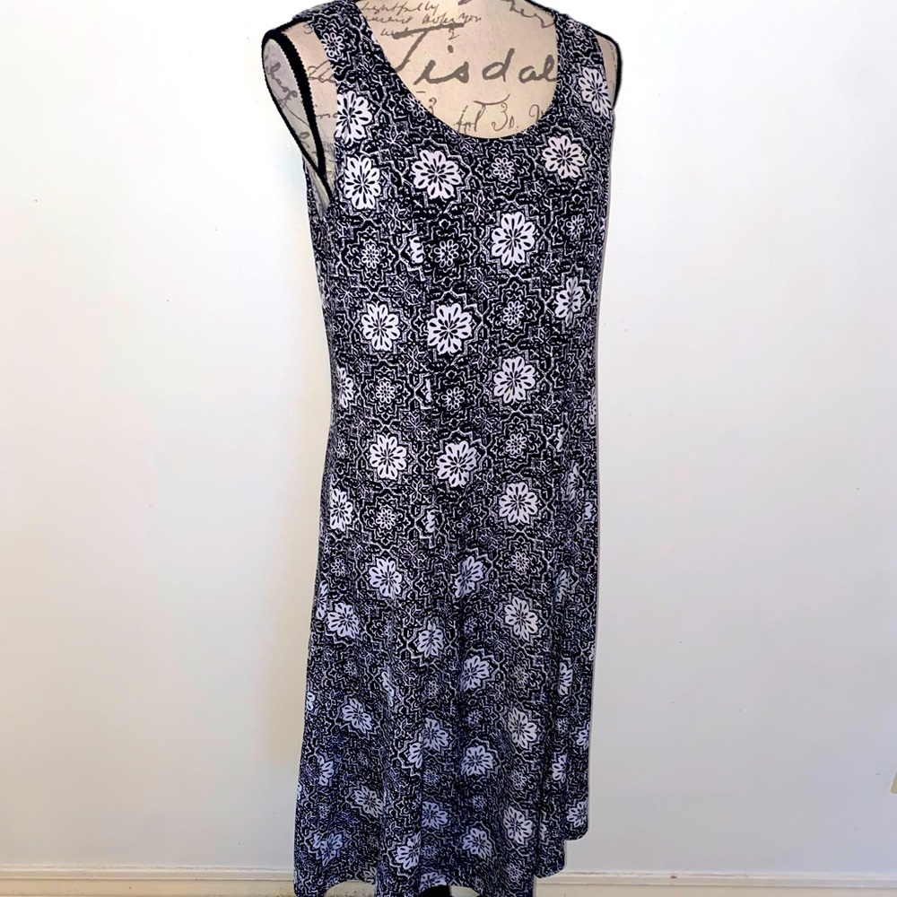 ▪️Kim Rogers Black & White Floral Print Dress▪️